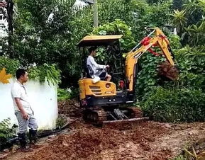 三一微挖 精靈戰士走街串巷 市政施工大顯身手